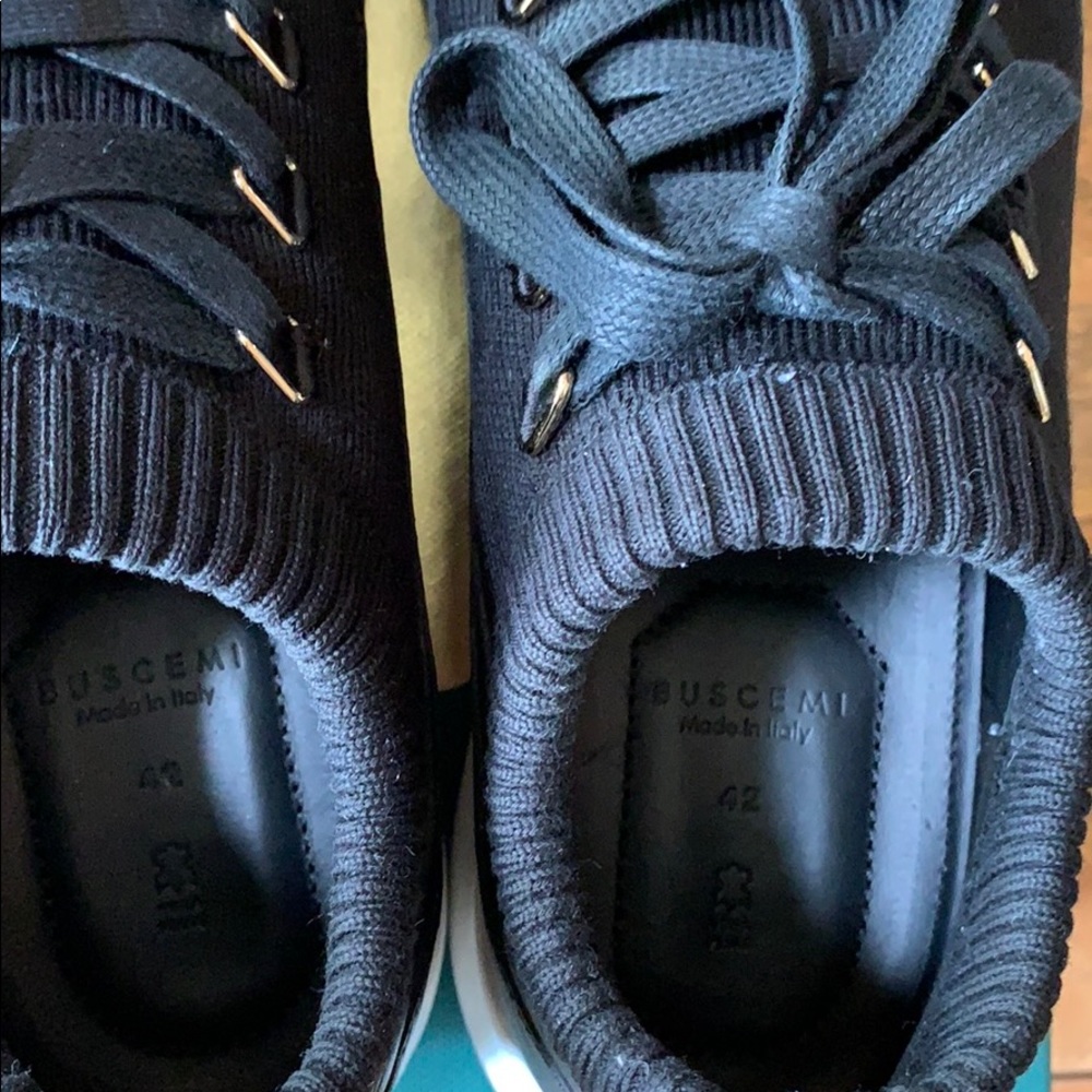 BUSCEMI RUN1 - Picture 5 of 6